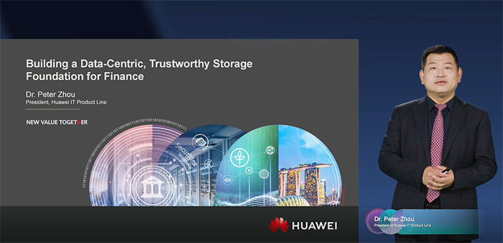 Dr. Peter Zhou, President of Huawei IT product line, presents the idea of 