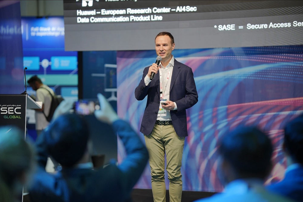 Dr. Claas Grohnfeldt, Principal AI and Cyber Security Expert, Huawei Europe Research Center