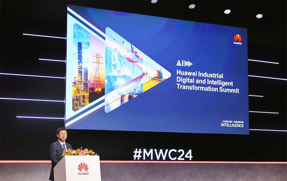 Figure 1: Li Peng, Corporate Senior Vice President, President of ICT Sales & Service, Huawei