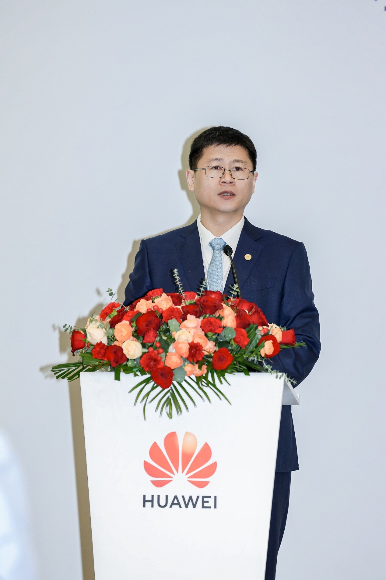 Li Peng, Senior Vice President, President of ICT Sales & Service, Huawei