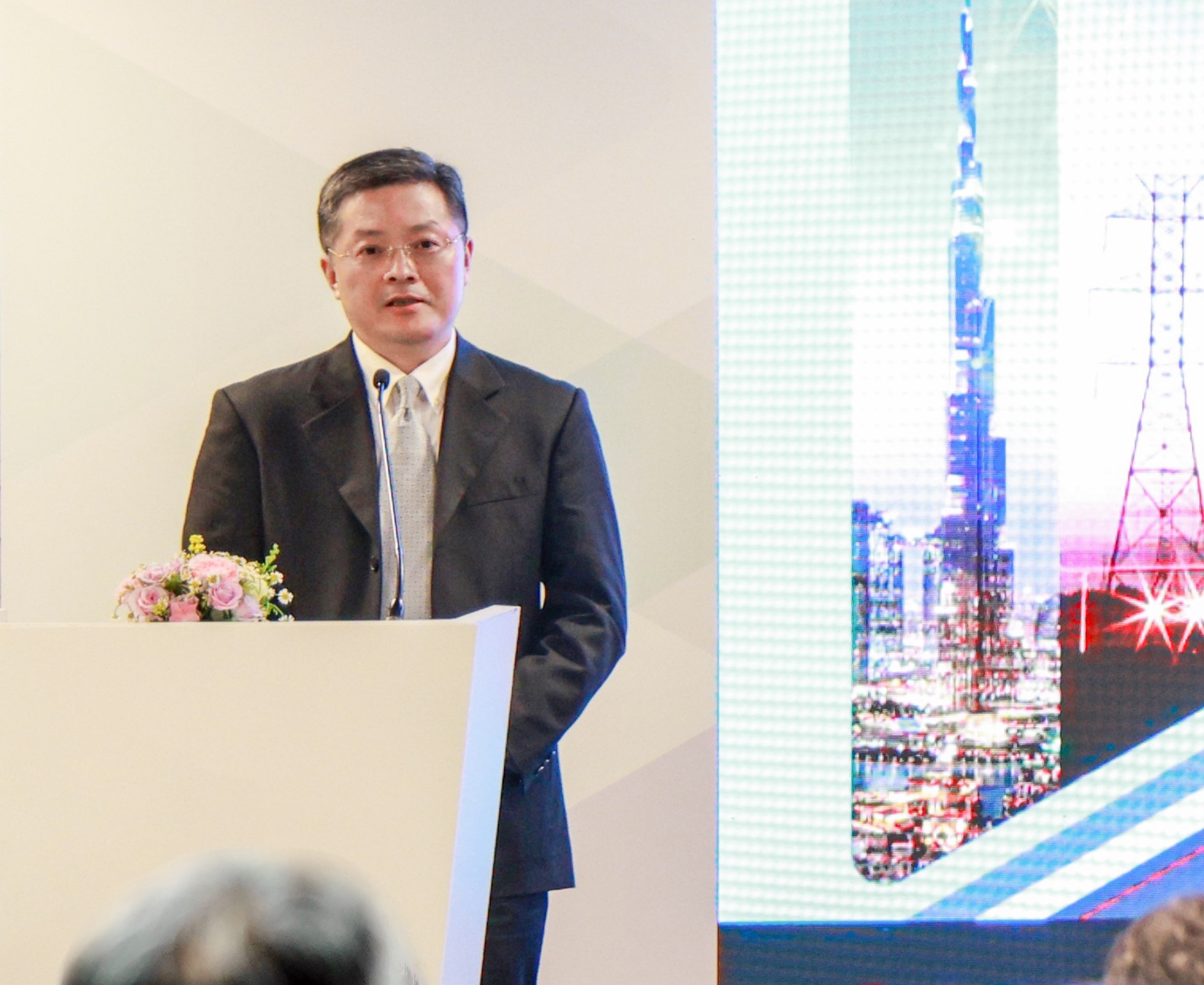 Zhang Lin, President, Partner Development and Commercial & Distribution Business Dept, Enterprise Sales Dept, Huawei