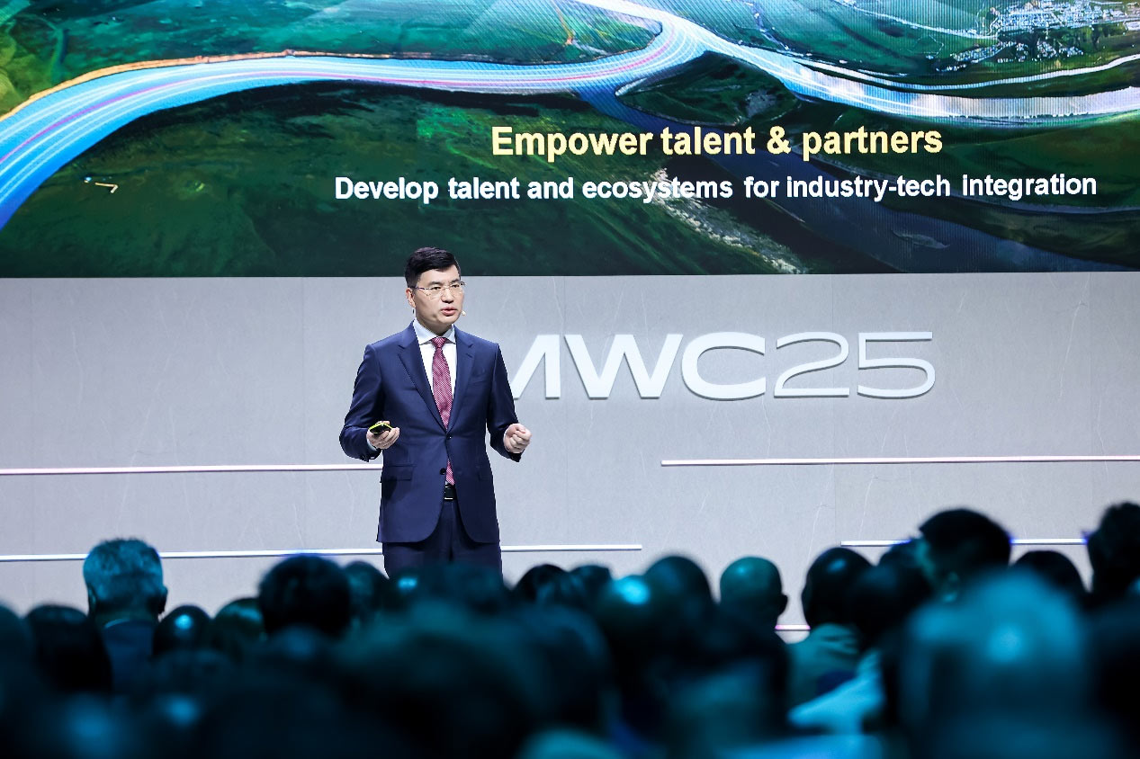 Leo Chen, Corporate Senior Vice President, President of Enterprise Sales, Huawei